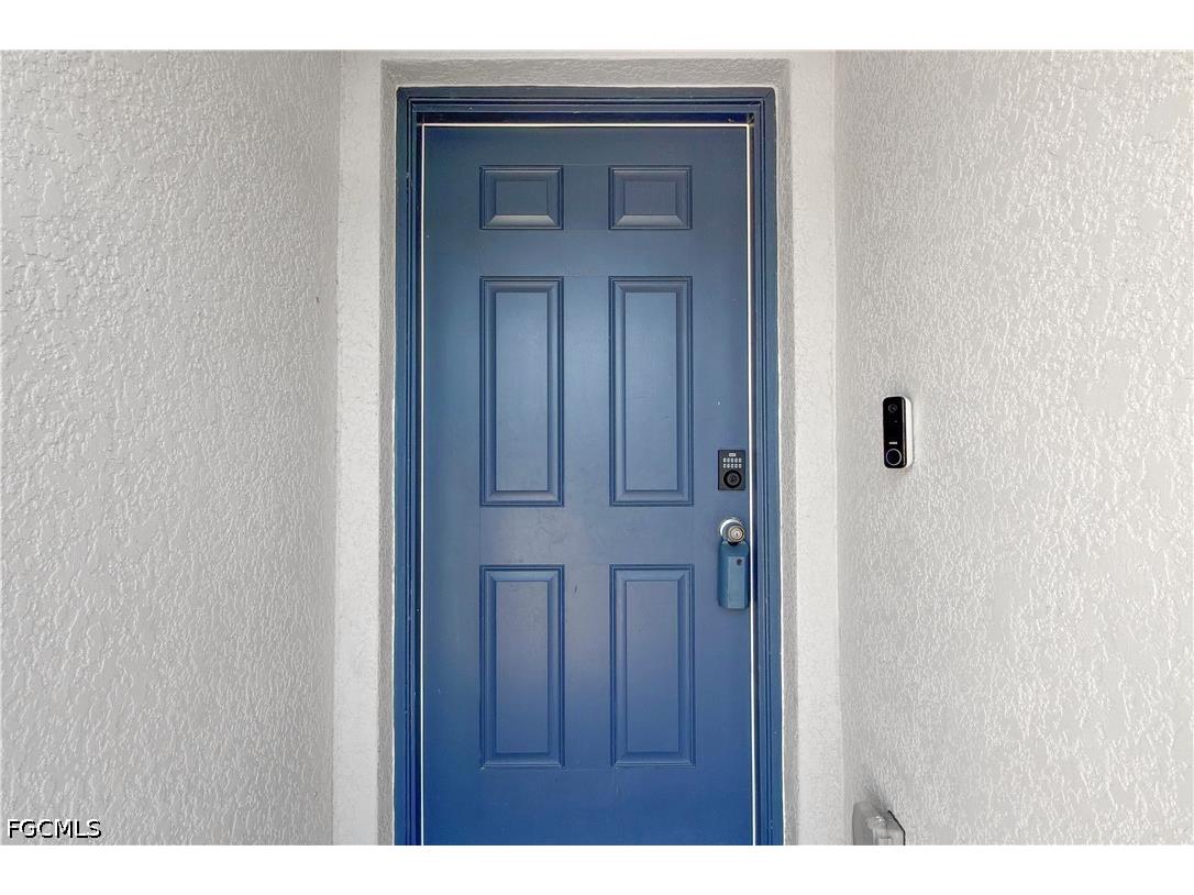 4323 NE 21st Avenue Cape Coral FL 33909 2026017353 image3