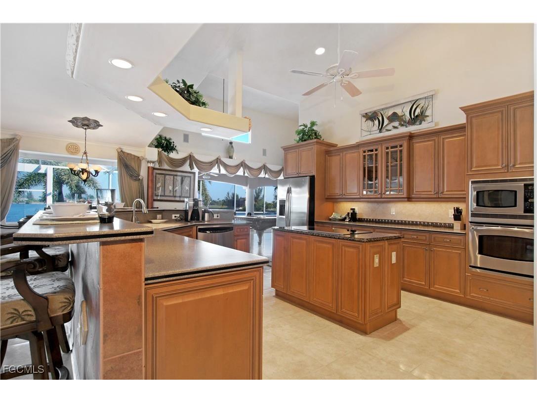 4323 NW 24th Terrace Cape Coral FL 33993 2025009825 image10