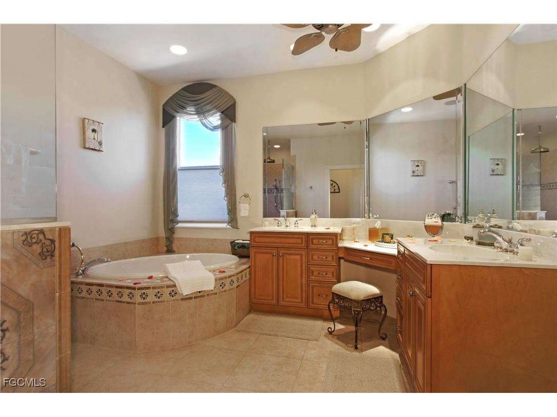 4323 NW 24th Terrace Cape Coral FL 33993 2025009825 image13