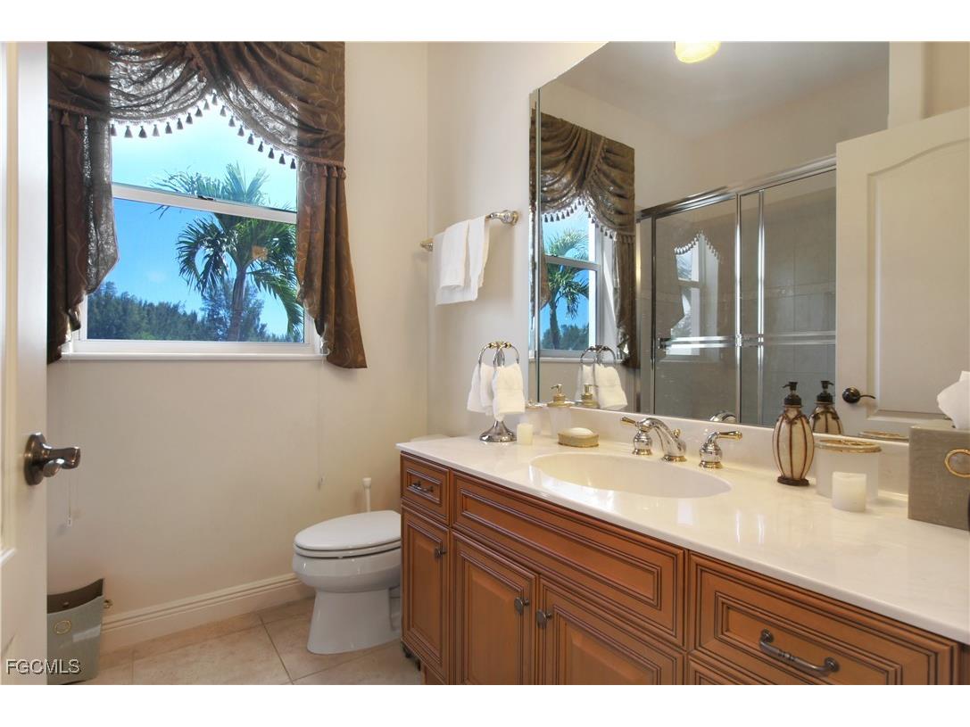 4323 NW 24th Terrace Cape Coral FL 33993 2025009825 image19