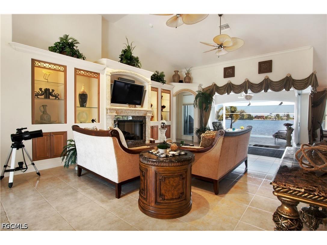 4323 NW 24th Terrace Cape Coral FL 33993 2026028458 image6