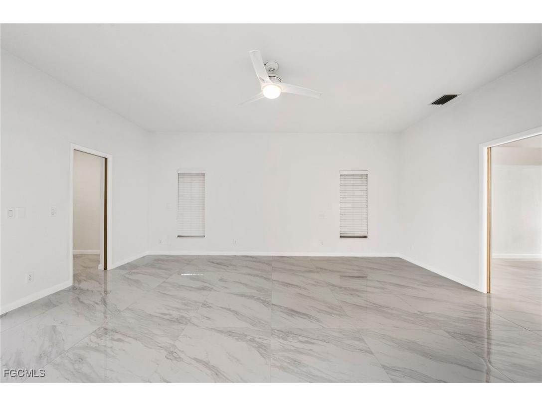 4323 Rock Creek Drive Port Charlotte FL 33948 2025012484 image10