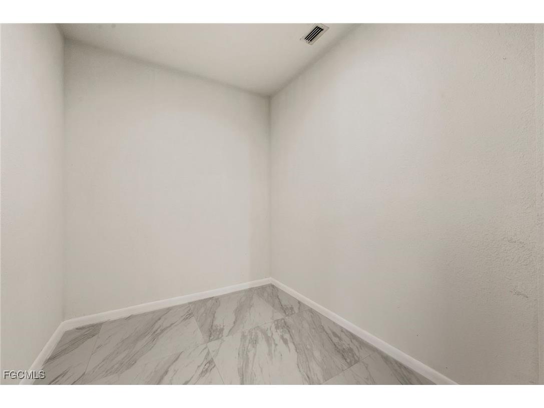 4323 Rock Creek Drive Port Charlotte FL 33948 2025012484 image16