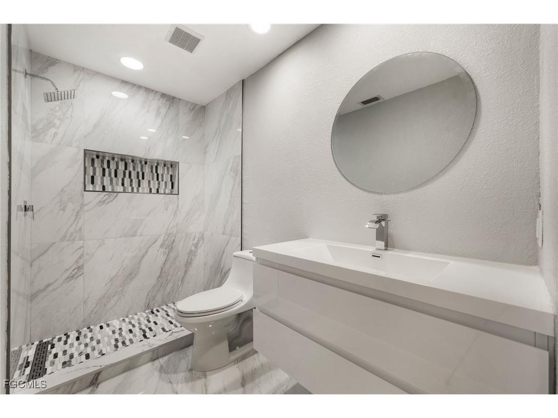 4323 Rock Creek Drive Port Charlotte FL 33948 2025012484 image25