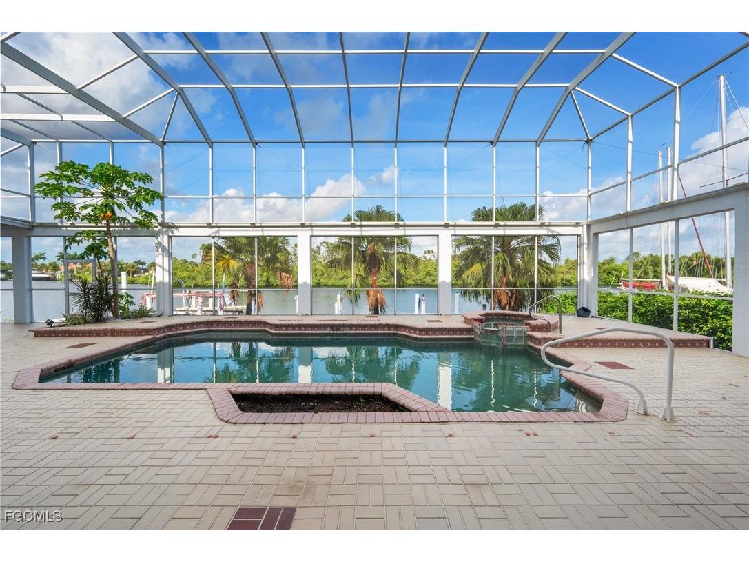 4323 Rock Creek Drive Port Charlotte FL 33948 2025012484 image4