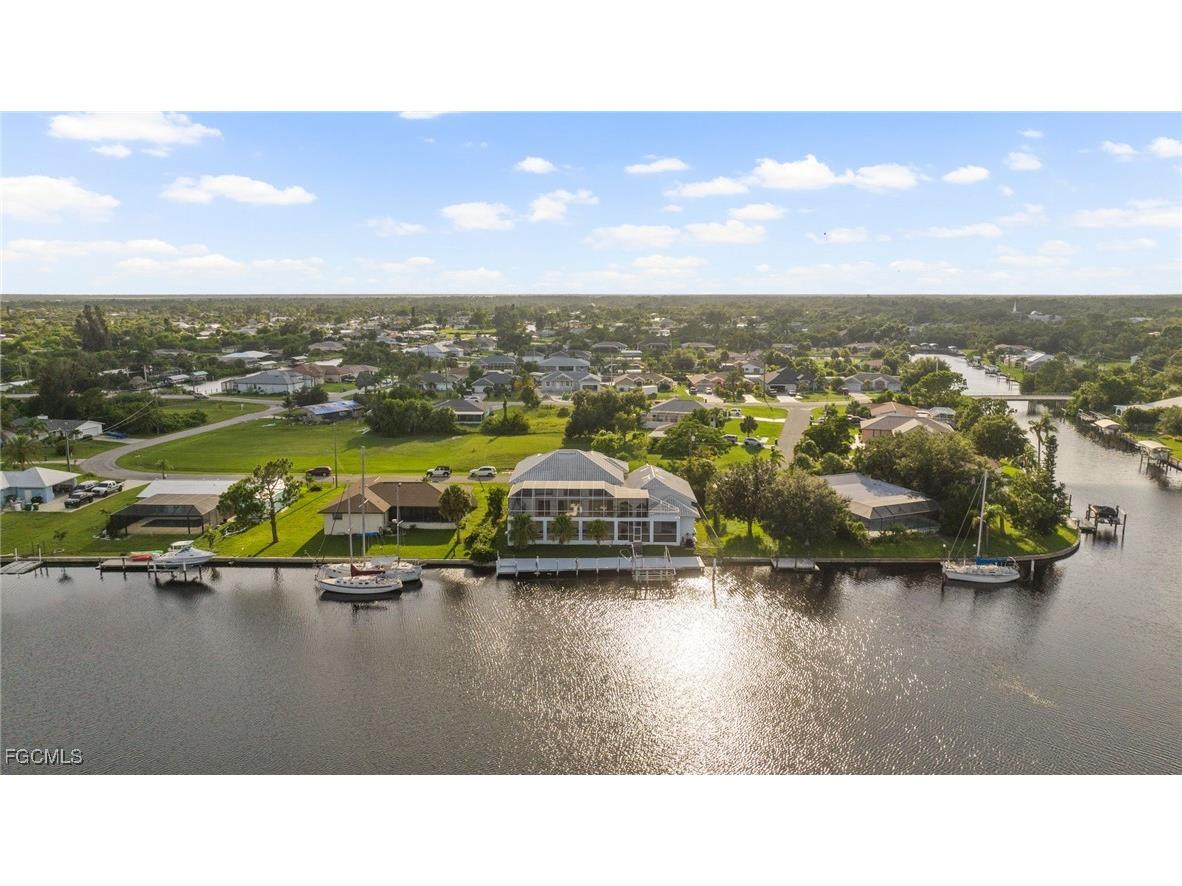 4323 Rock Creek Drive Port Charlotte FL 33948 2025012484 image7