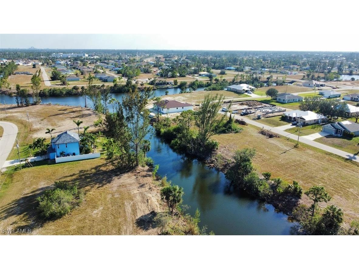 4324 NE 21st Avenue Cape Coral FL 33909 223019799 image1