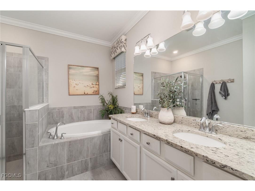 43249 Treadway Drive Punta Gorda FL 33982 2025019433 image16