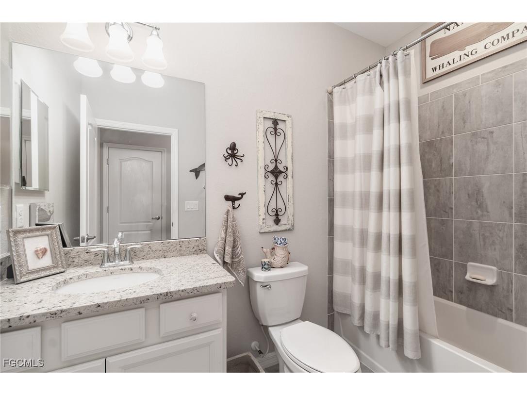 43249 Treadway Drive Punta Gorda FL 33982 2025019433 image19