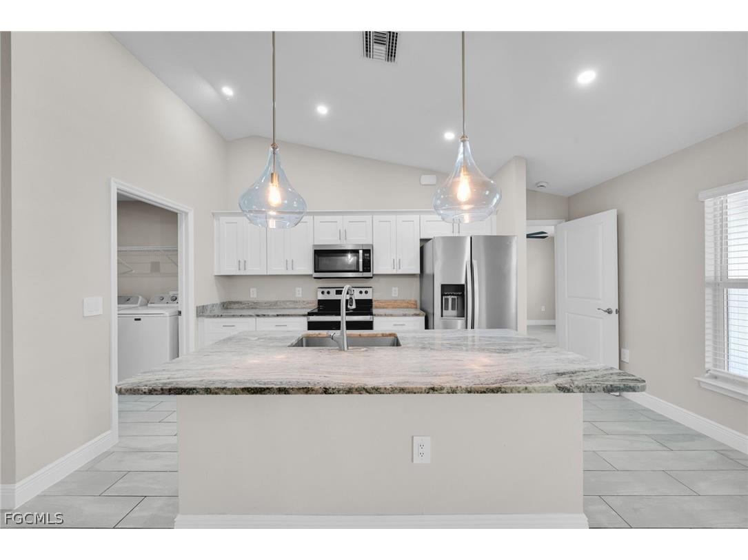 4326 NE 24th Place Cape Coral FL 33909 2026009833 image7