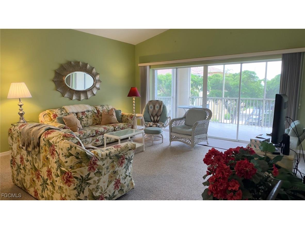 4327 Bellasol Circle #2721 Fort Myers FL 33916 2025009324 image2