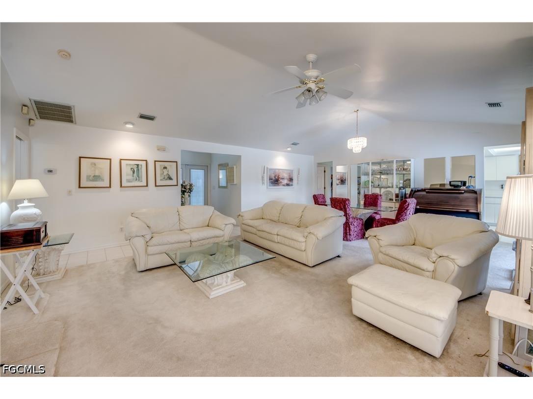 4327 SW 2nd Avenue Cape Coral FL 33914 2026020664 image8
