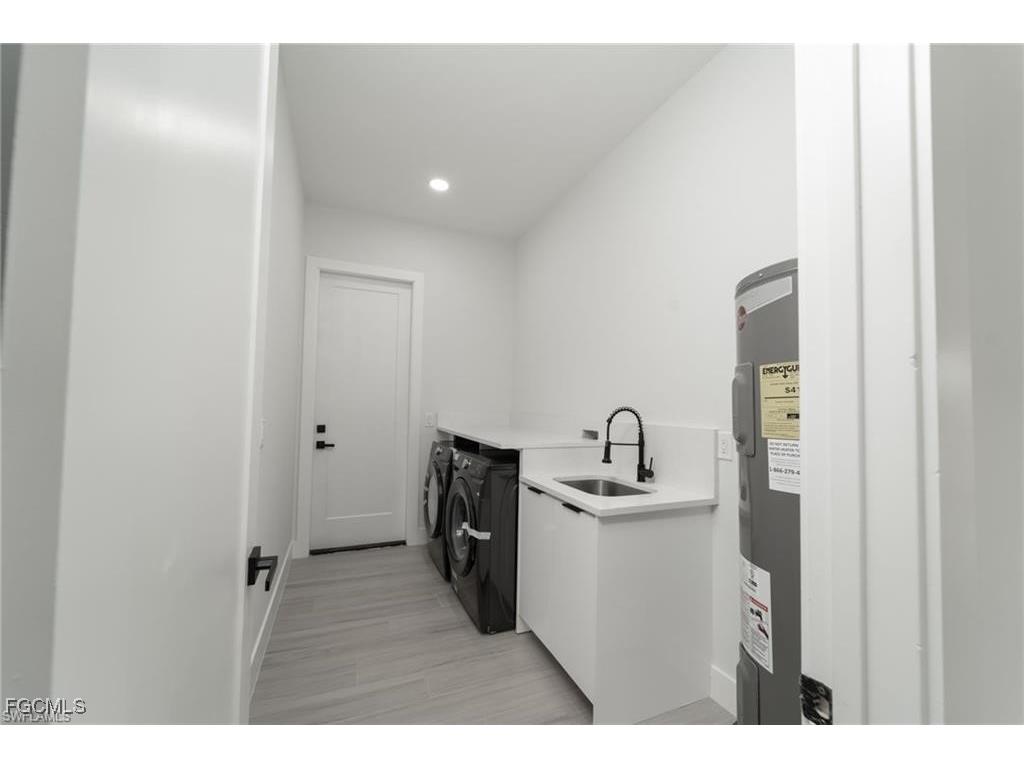 4328 NW 27th Lane Cape Coral FL 33993 2025012590 image8