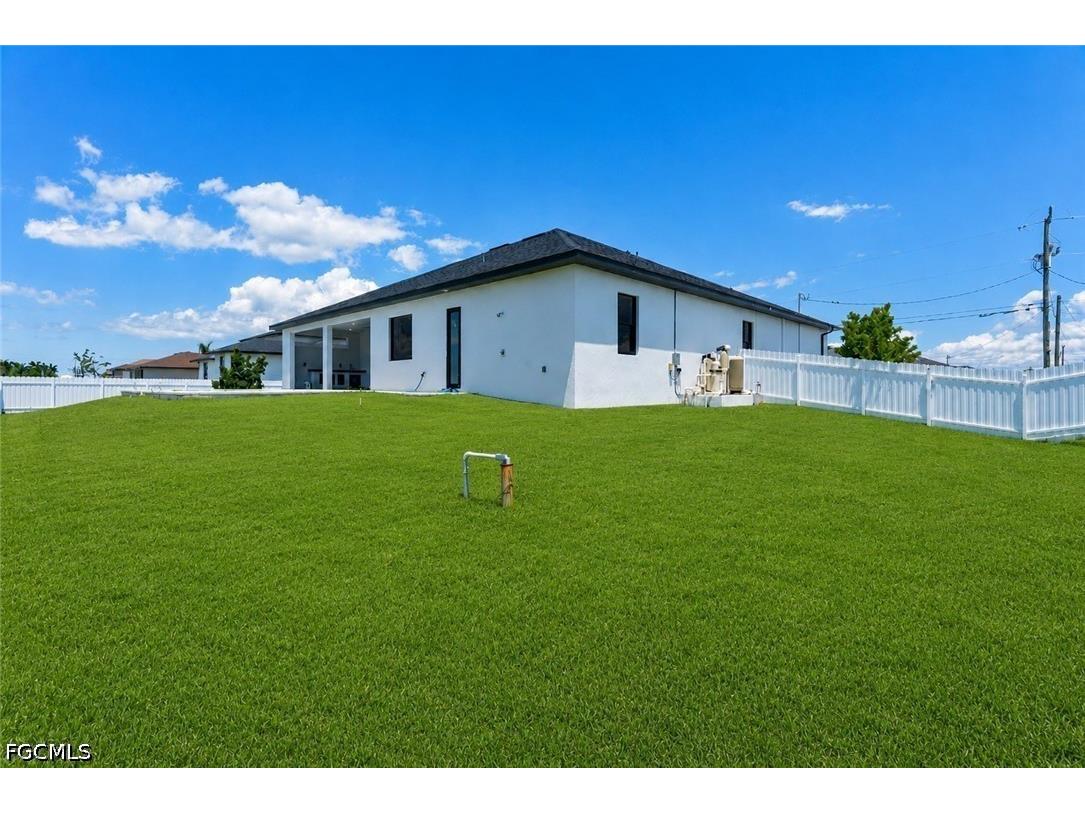 4328 NW 32nd Lane Cape Coral FL 33993 2026022281 image39