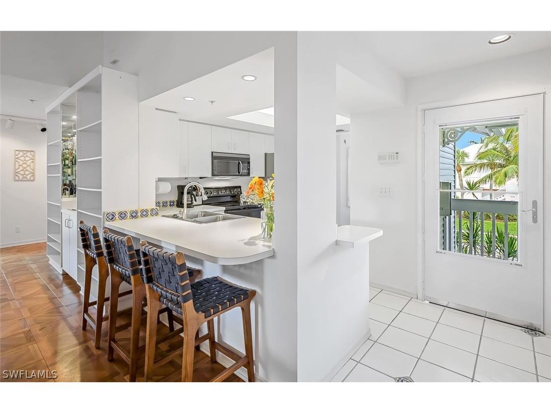 433 2nd Street S #B-202 Naples FL 34102 226006846 image14