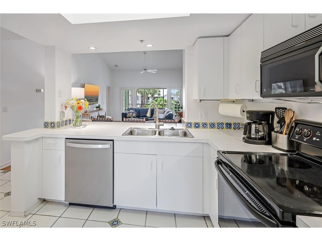 433 2nd Street S #B-202 Naples FL 34102 226006846 image15