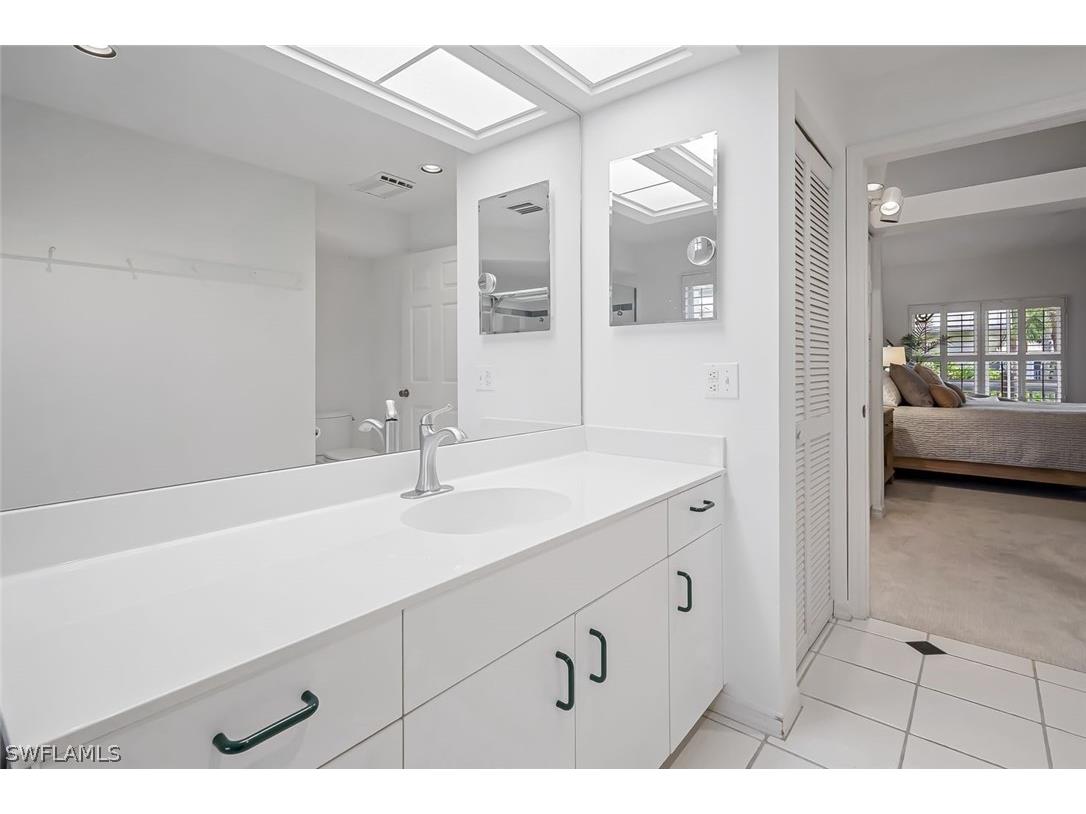 433 2nd Street S #B-202 Naples FL 34102 226006846 image22