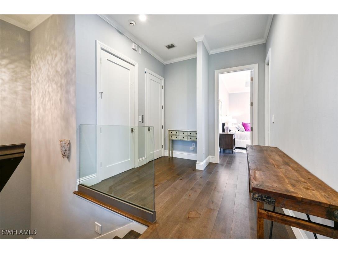 433 5th Street S Naples FL 34102 225084507 image23