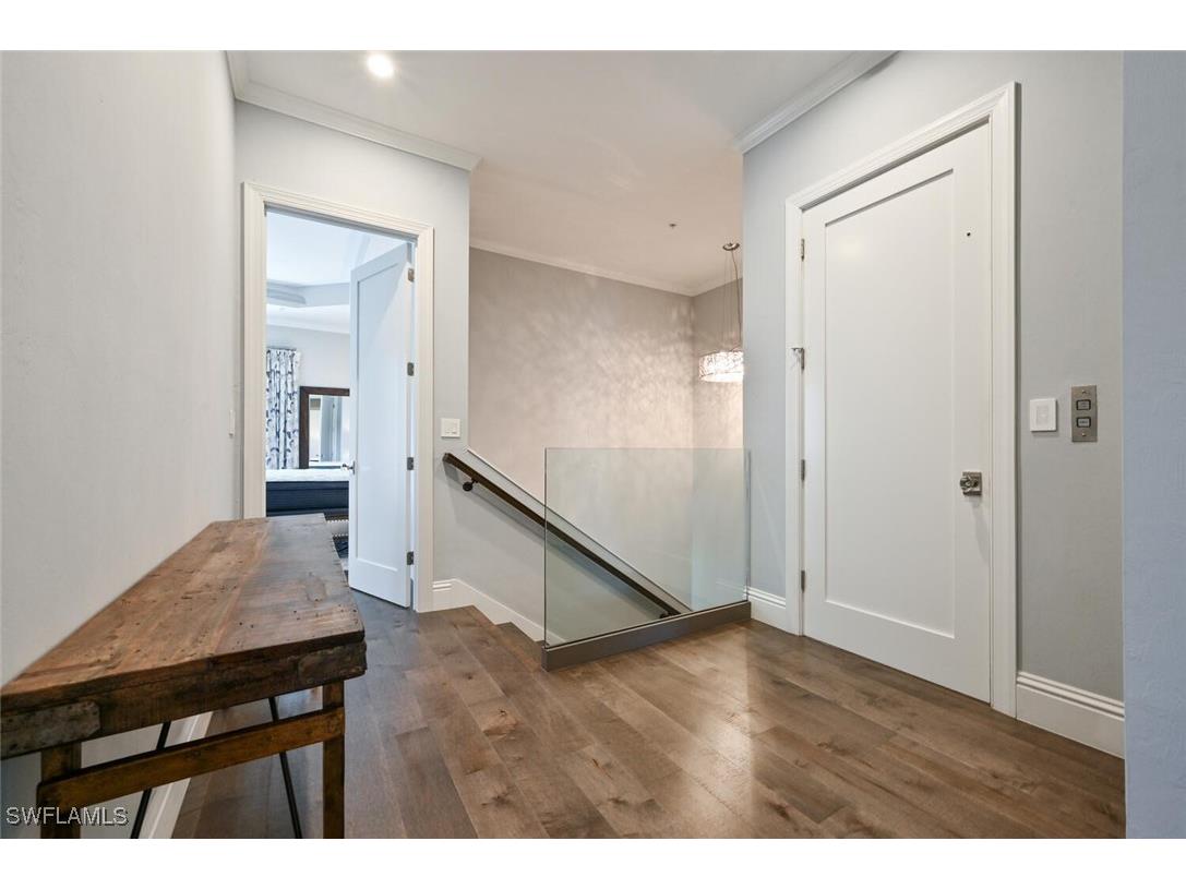 433 5th Street S Naples FL 34102 225084507 image24