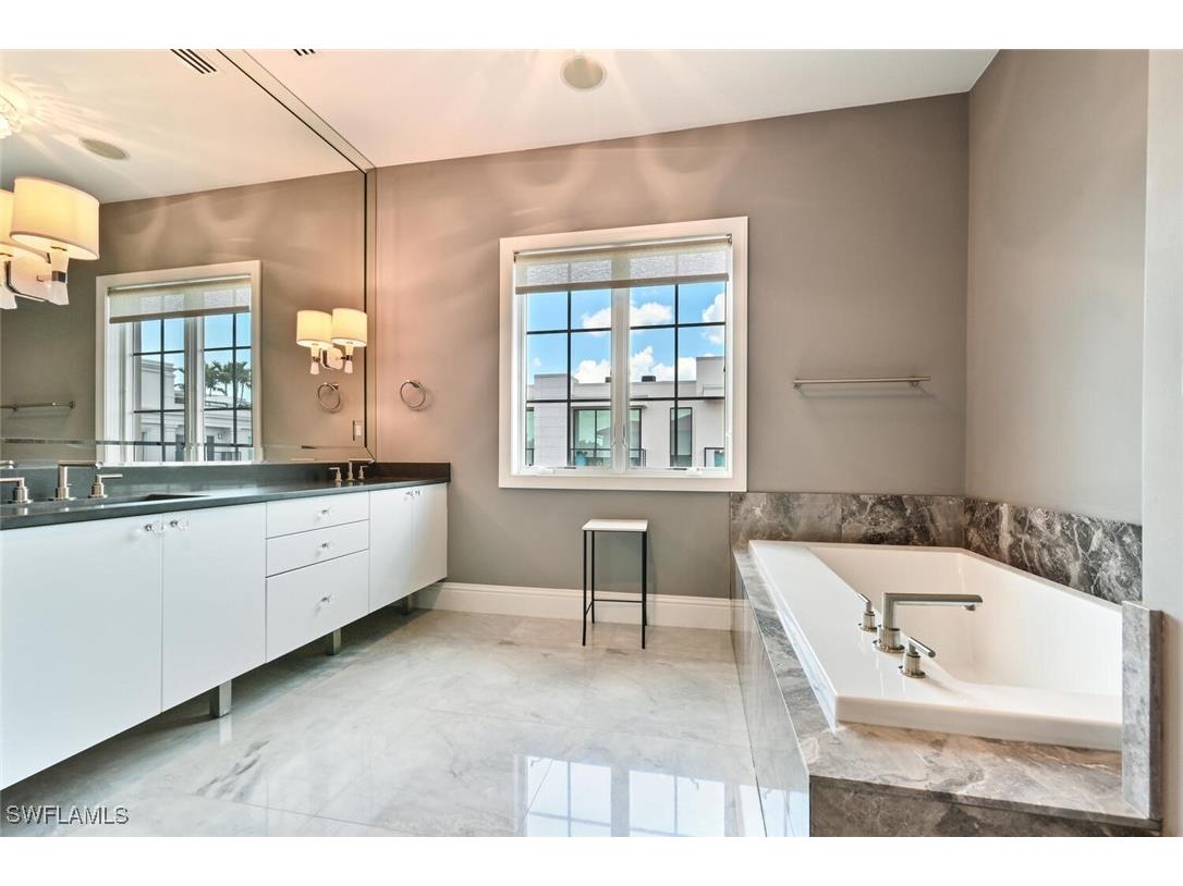 433 5th Street S Naples FL 34102 225084507 image29