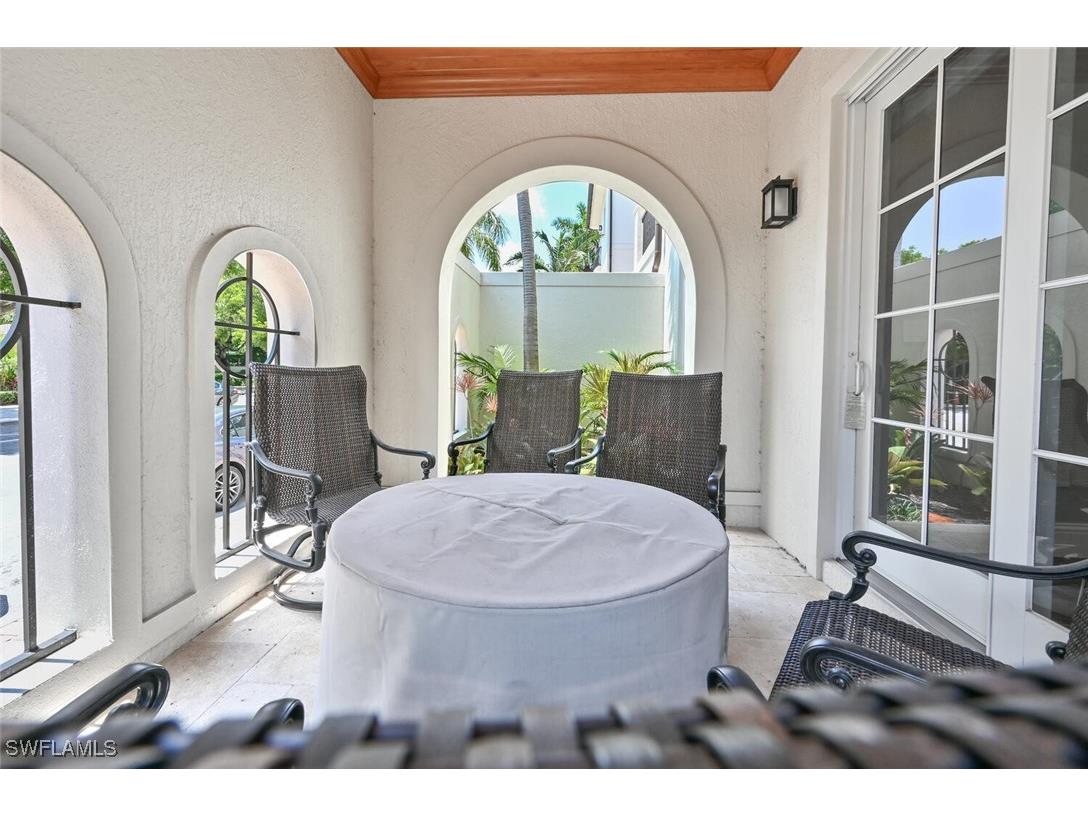 433 5th Street S Naples FL 34102 225084507 image38