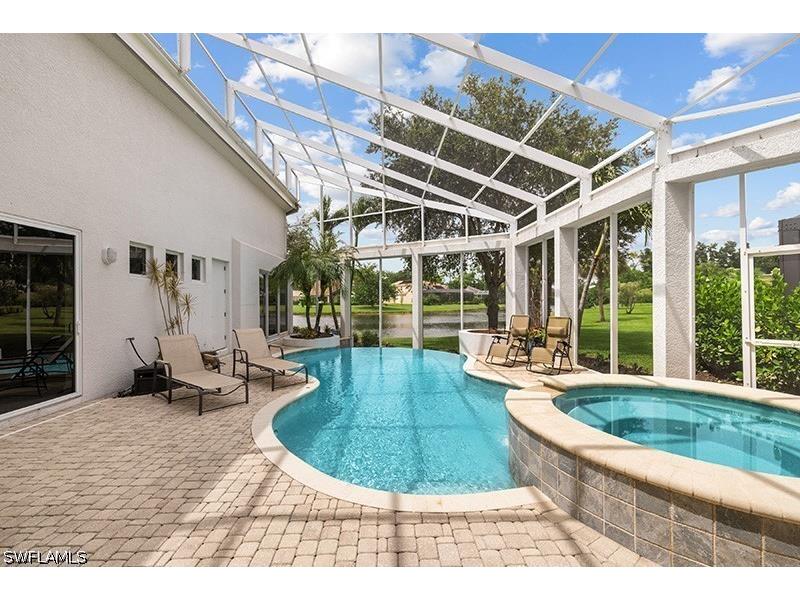 433 Crestwood Lane Naples FL 34113 226012321 image2