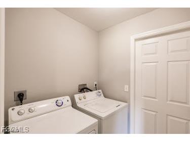 433 NW 38th Place Cape Coral FL 33993 2025021737 image16