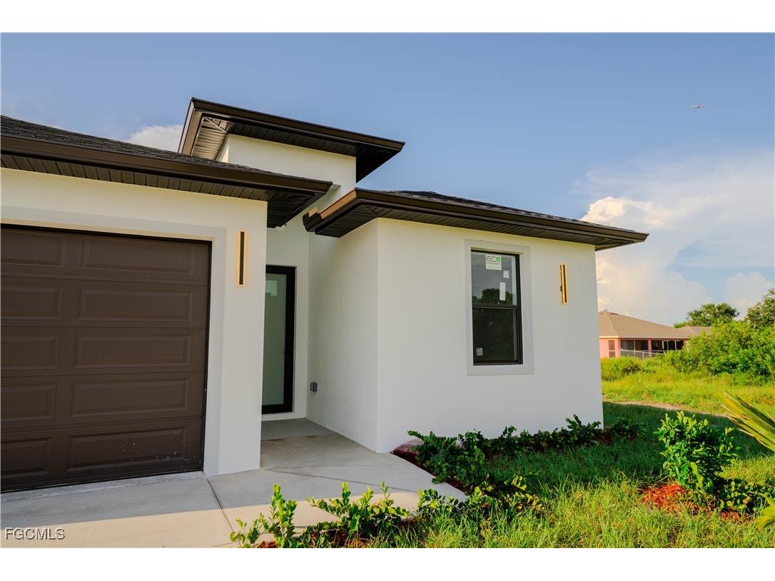 433 Rayford Street Lehigh Acres FL 33974 225062708 image3
