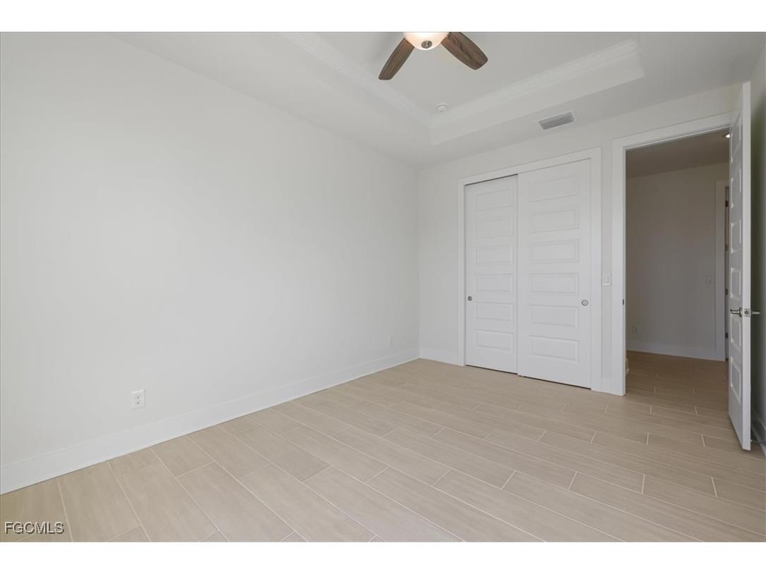 433 SW 21st Street Cape Coral FL 33991 2026001689 image17