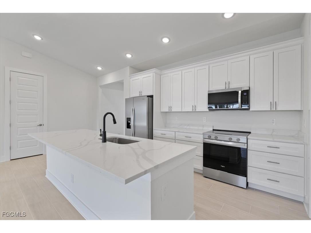 433 SW 21st Street Cape Coral FL 33991 2026001689 image28