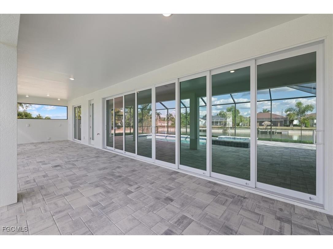 433 SW 21st Street Cape Coral FL 33991 2026001689 image32