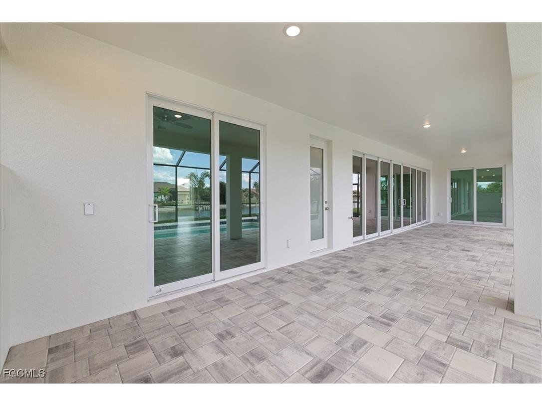 433 SW 21st Street Cape Coral FL 33991 2026001689 image33
