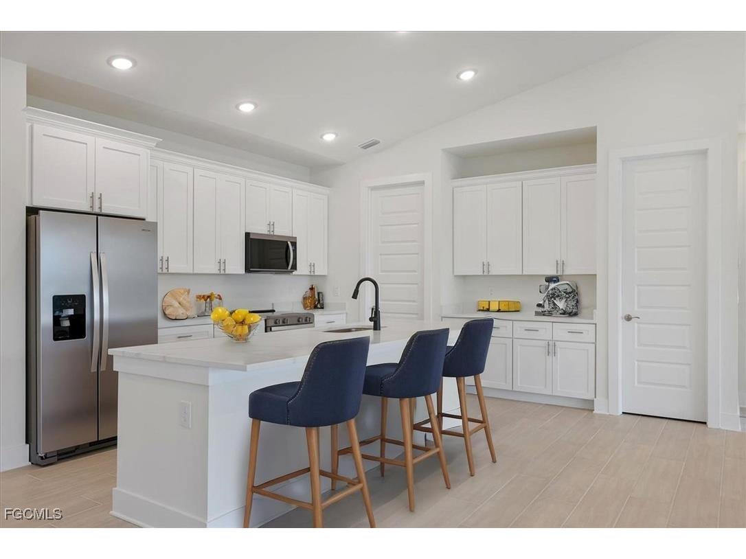 433 SW 21st Street Cape Coral FL 33991 2026001689 image6