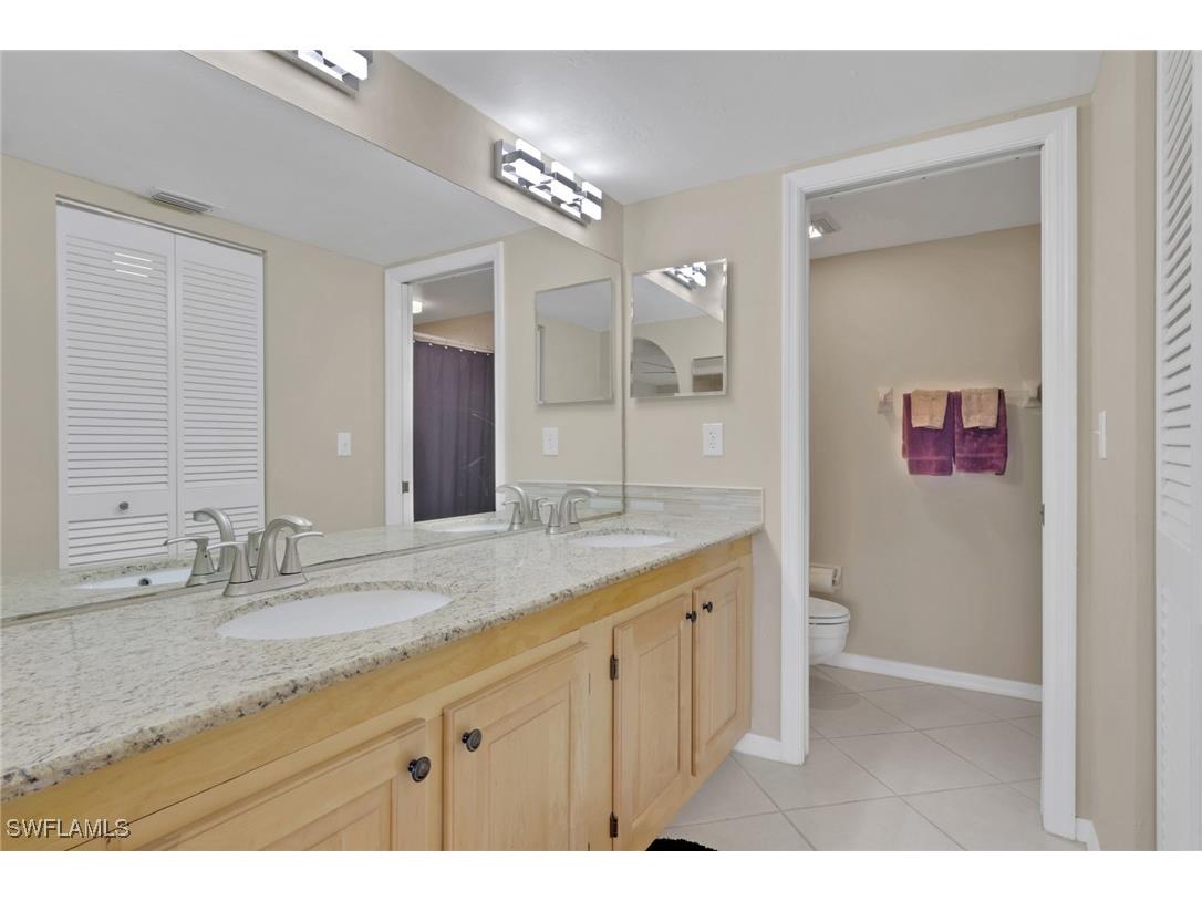 4330 Chantelle Drive #F105 Naples FL 34112 225083005 image23