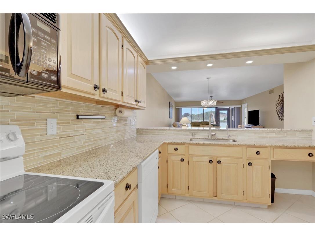 4330 Chantelle Drive #F105 Naples FL 34112 225083005 image8