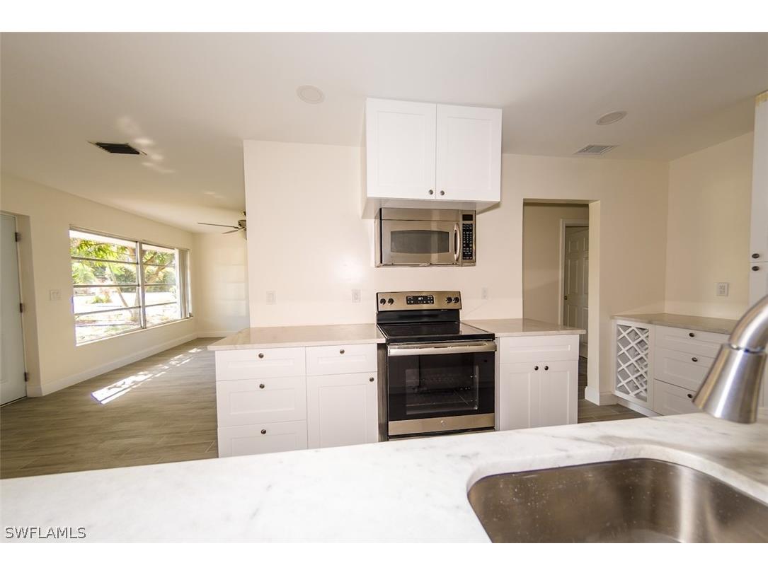 4330 Deleon Street Fort Myers FL 33901 226007023 image19
