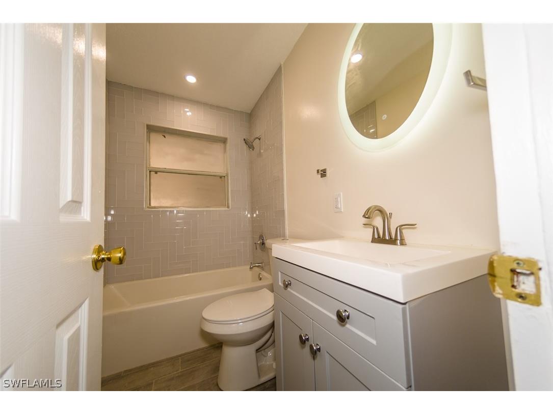 4330 Deleon Street Fort Myers FL 33901 226007023 image23