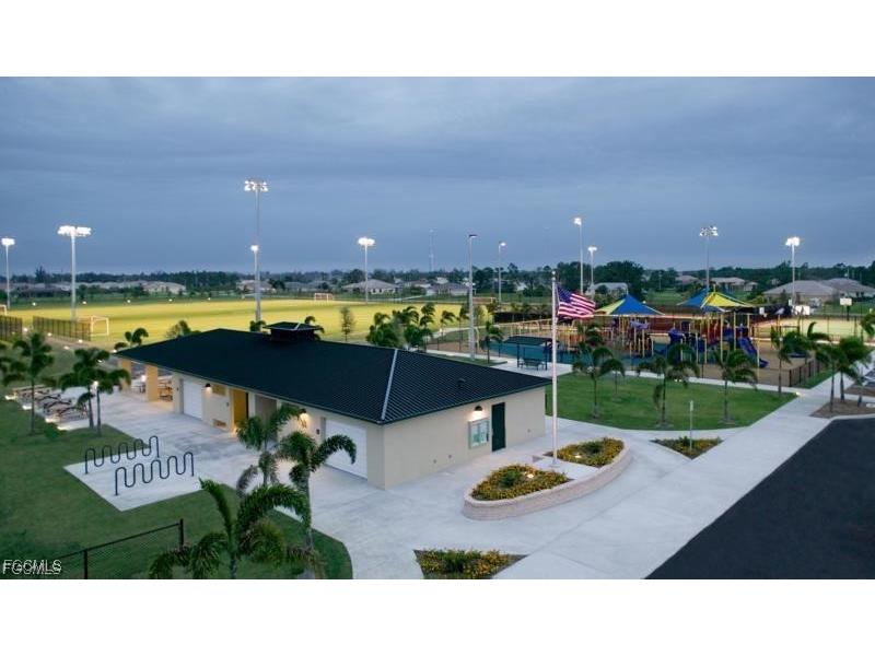 4330 NW 34th Terrace Cape Coral FL 33993 2025026442 image18