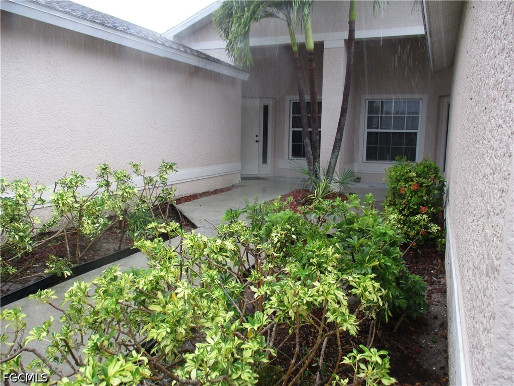 4330 SW 7th Place Cape Coral FL 33914 2026017001 image2