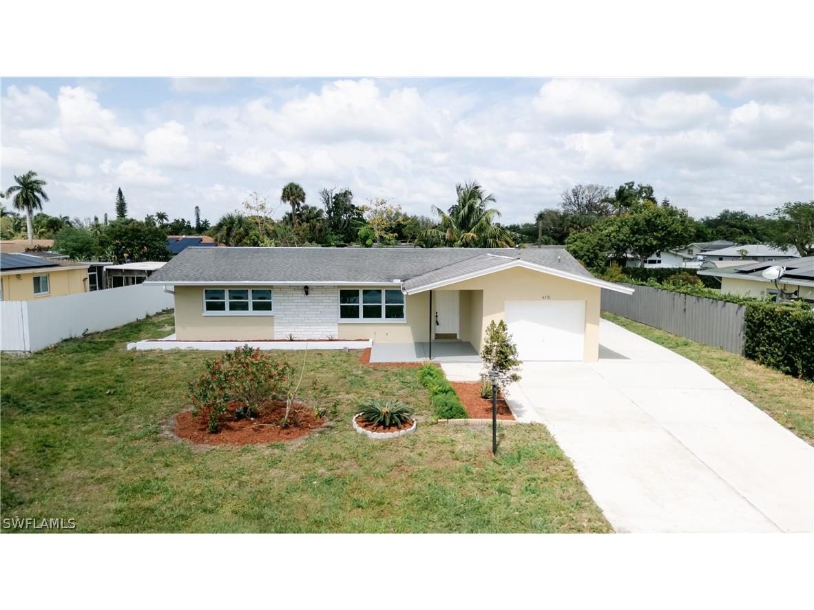 4331 23rd Avenue SW Naples FL 34116 223077882 image1