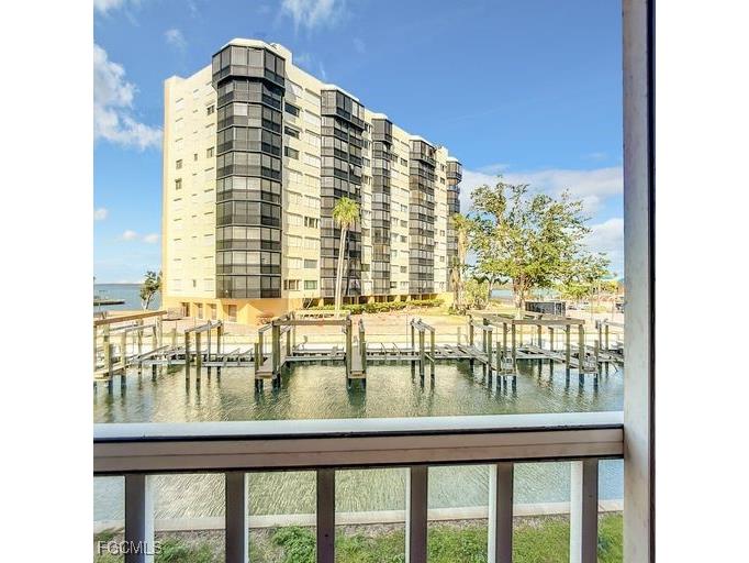 4331 Bay Beach Lane #152 Fort Myers Beach FL 33931 2025021031 image12