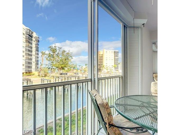 4331 Bay Beach Lane #152 Fort Myers Beach FL 33931 2025021031 image6