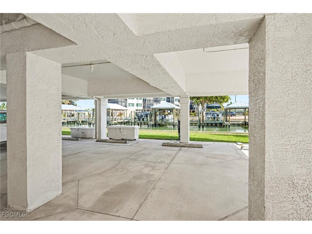 4331 Bay Beach Lane #651 Fort Myers Beach FL 33931 2025025531 image29
