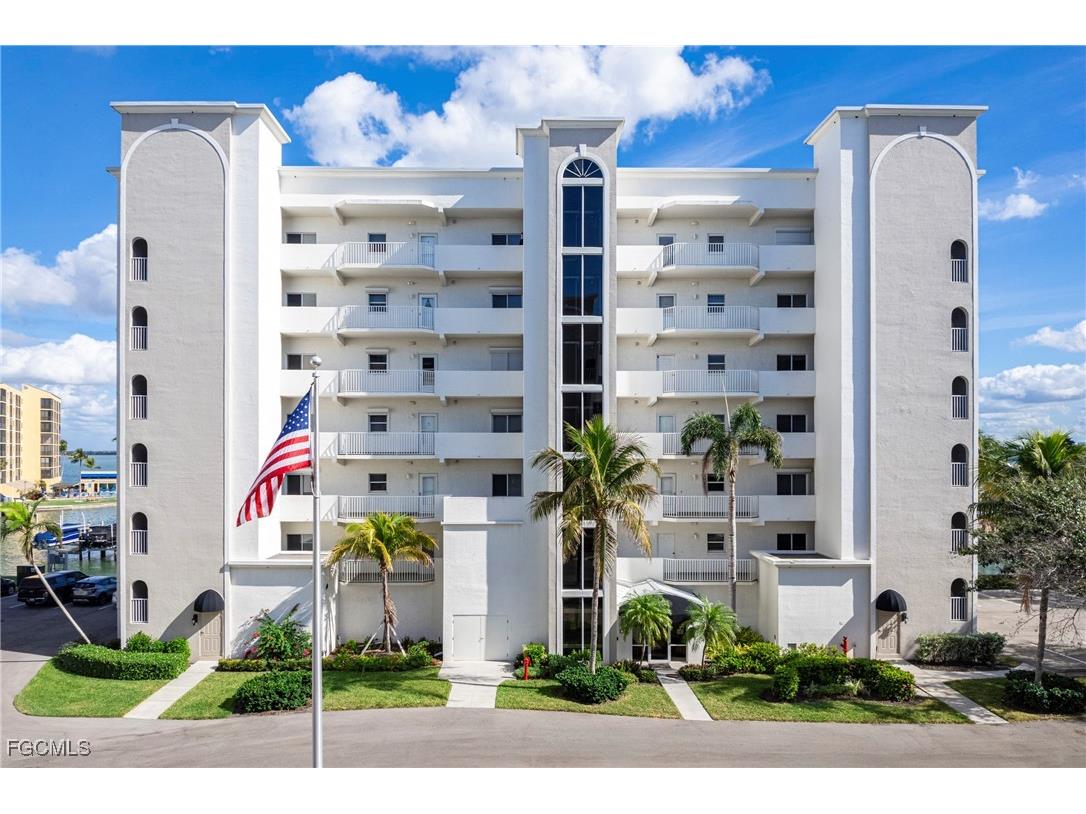 4331 Bay Beach Lane #651 Fort Myers Beach FL 33931 2025025531 image30