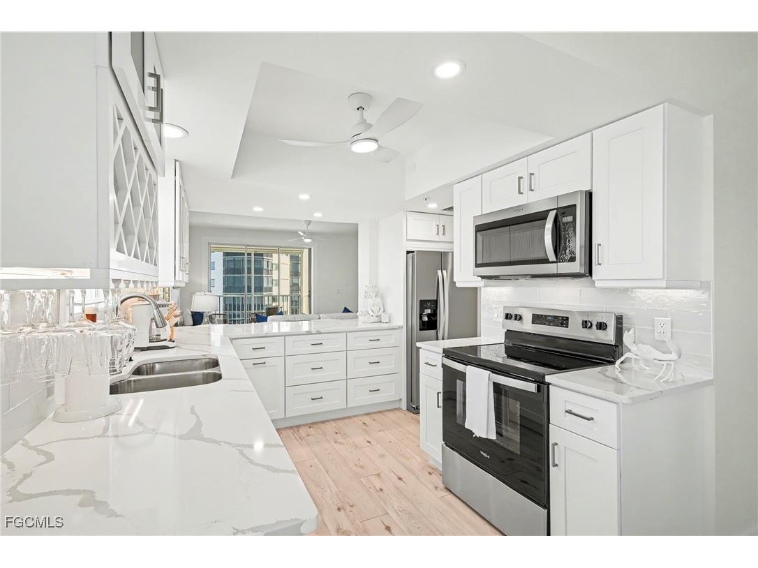 4331 Bay Beach Lane #651 Fort Myers Beach FL 33931 2025025531 image7