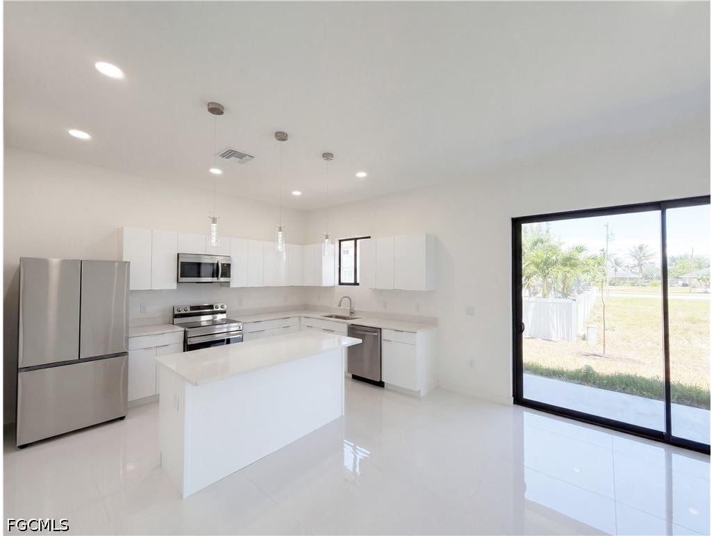 4331 NW 31st Terrace Cape Coral FL 33993 2026023500 image8