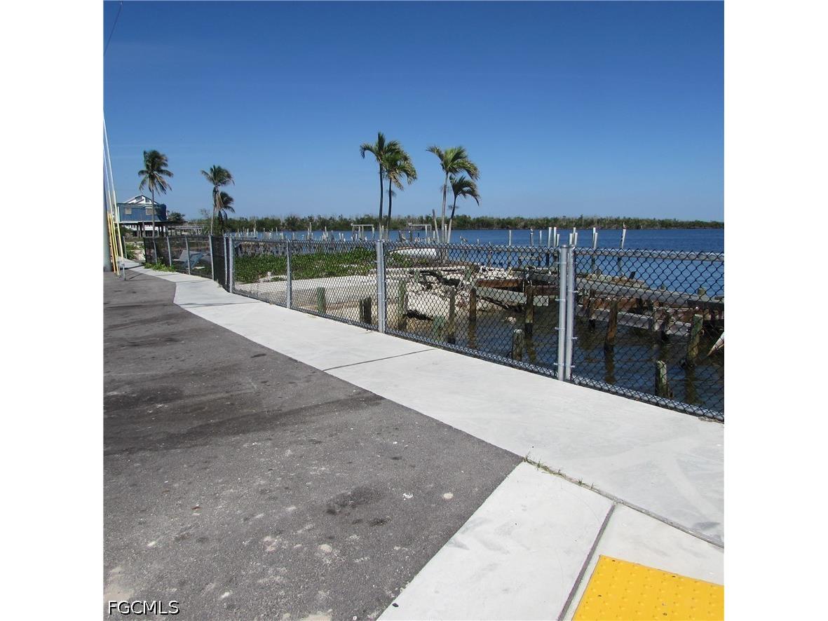 4331 Pine Island Road NW Matlacha FL 33993 2026017862 image24