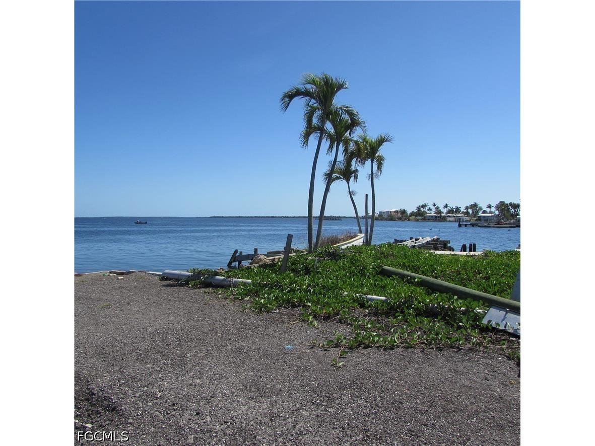 4331 Pine Island Road NW Matlacha FL 33993 2026017862 image25