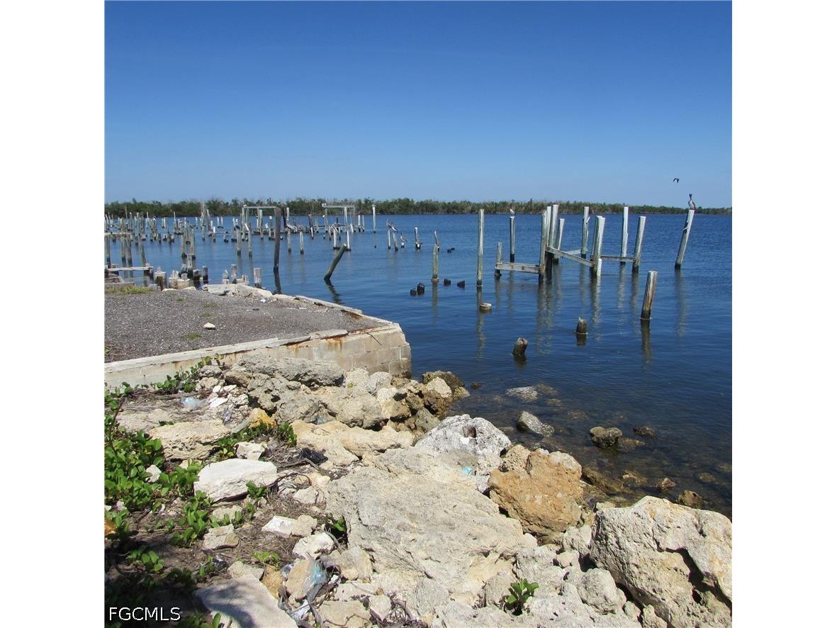 4331 Pine Island Road NW Matlacha FL 33993 2026017862 image8
