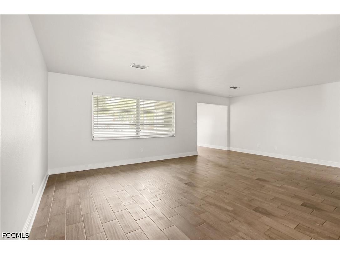 4331 Tufts Avenue Fort Myers FL 33901 2026025120 image12